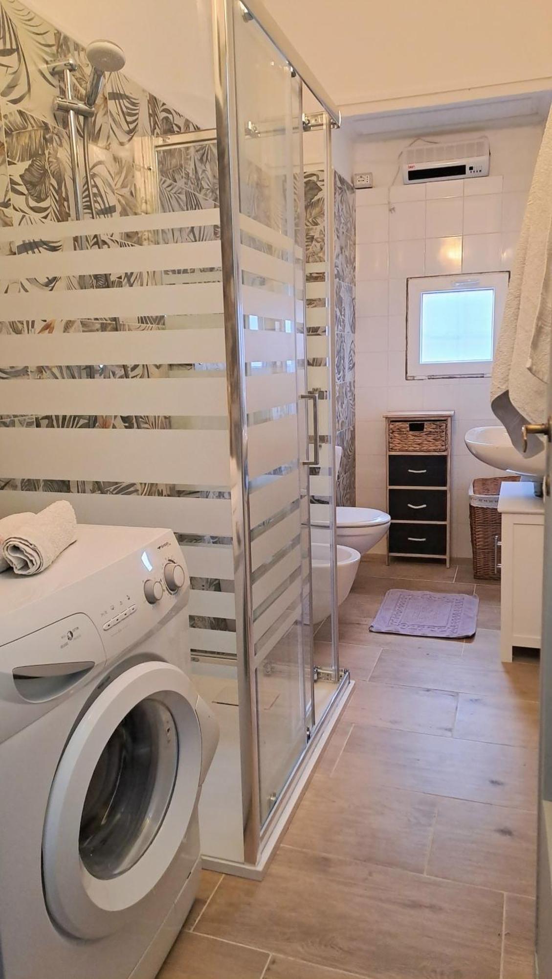 Blue Breeze Apartment Germignaga المظهر الخارجي الصورة